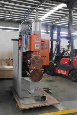 Semi-Automatic Cnc Welder ความต้านทาน Tin Can วงกลมด้านเย็บเครื่องปั่น