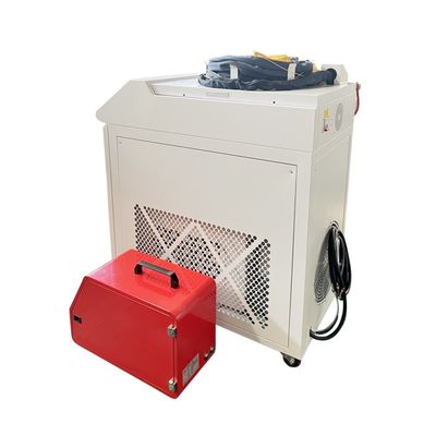โมลด์เวลด์ 1500 Cnc ออนไลน์แม่นยํามือเลเซอร์เวลเดอร์ 1kw สําหรับอะลูมิเนียม