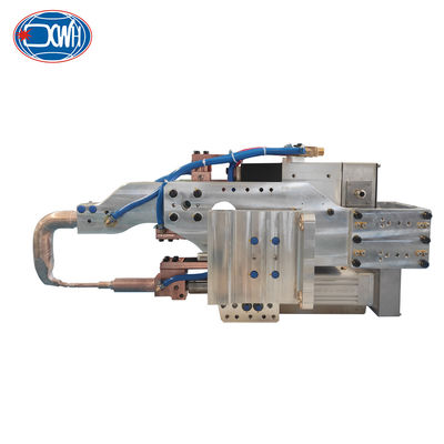 อัตโนมัติ รถยนต์ความต้านทาน Welder อัตโนมัติ C ประเภทของหุ่นยนต์ จุด